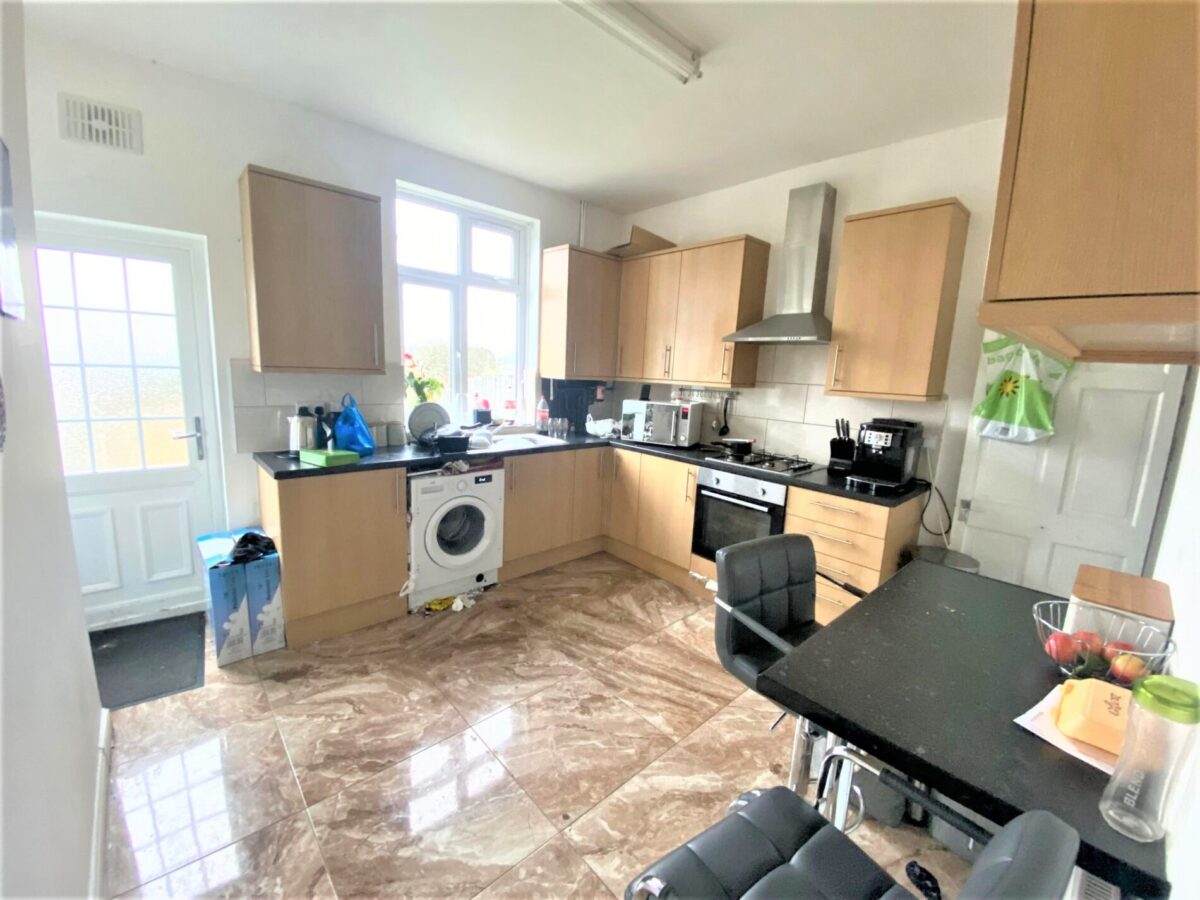 3 Bedroom House To Let High Wycombe