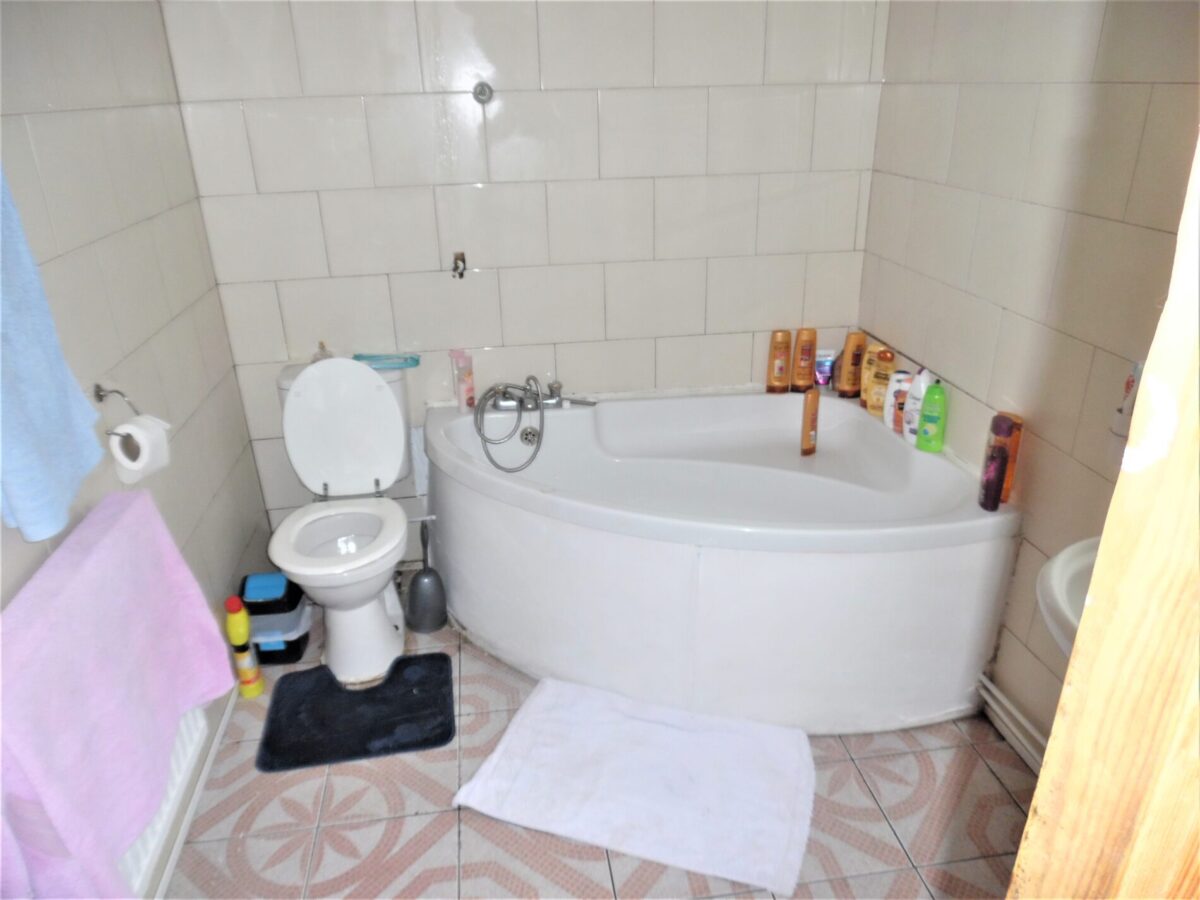 3/4 Bedroom House To Let - High Wycombe