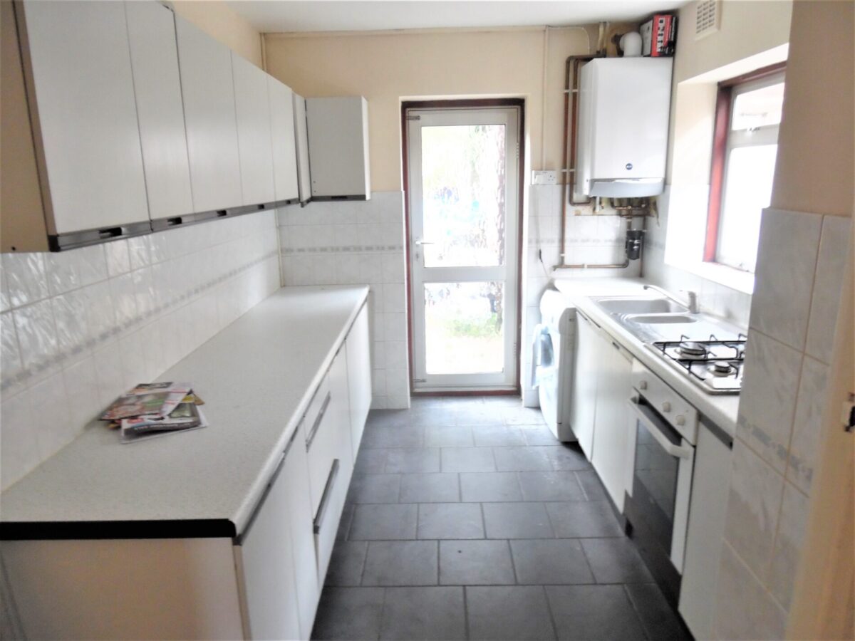 3/4 Bedroom House To Let - High Wycombe