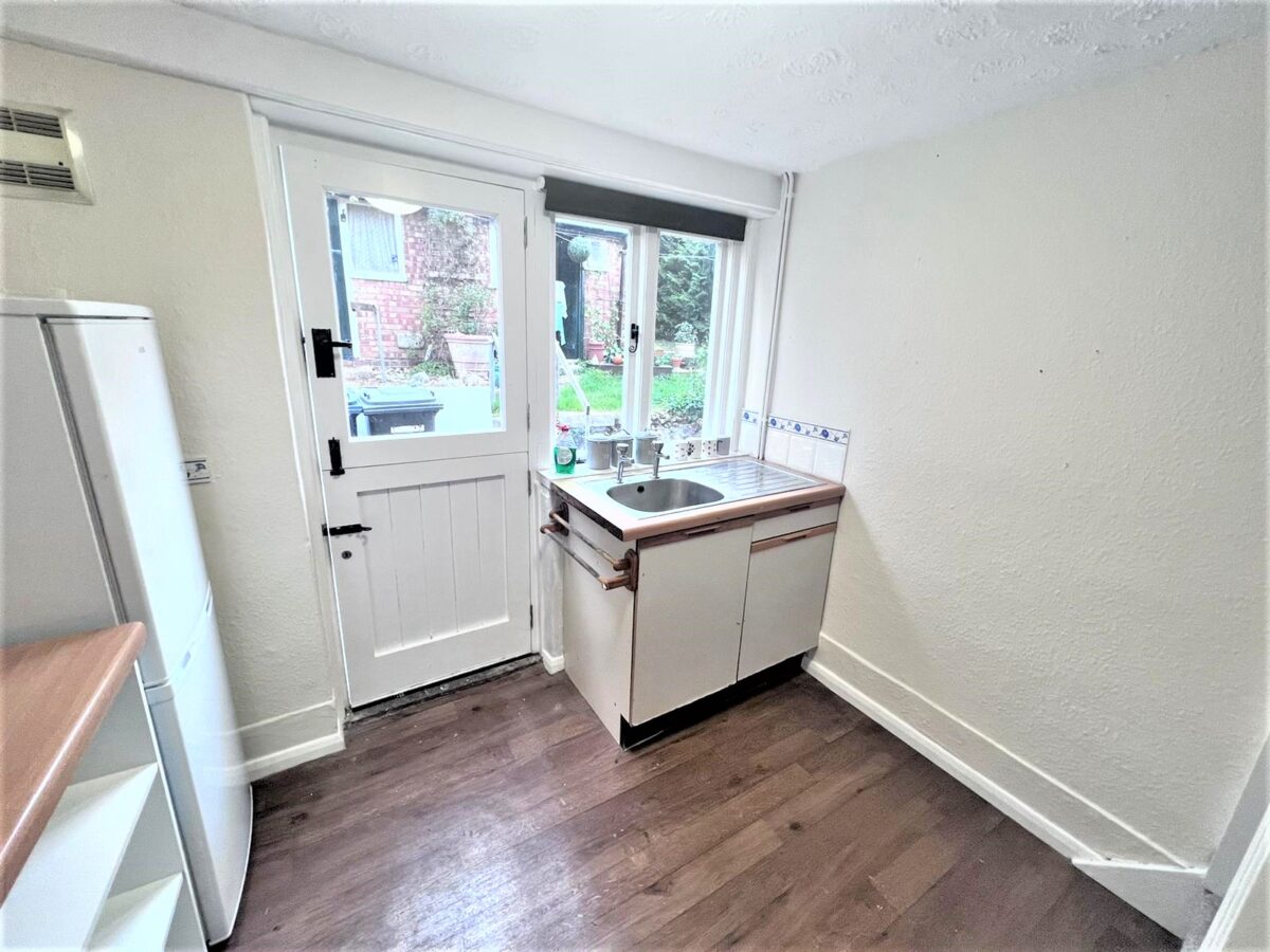 1 Bedroom Cottage To Let - High Wycombe