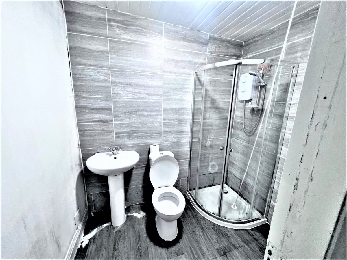 2 Bedroom Flat - High Wycombe