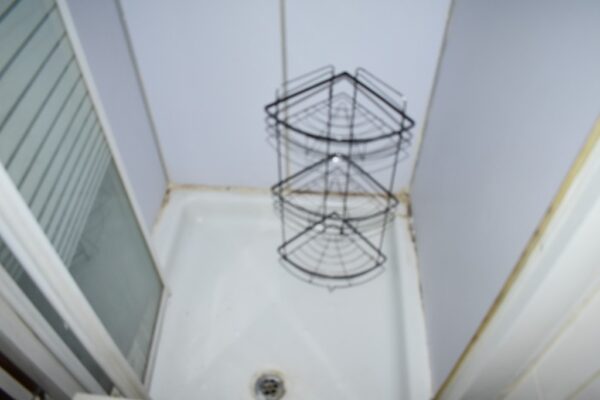 2 Bedroom Flat To Let - HP11