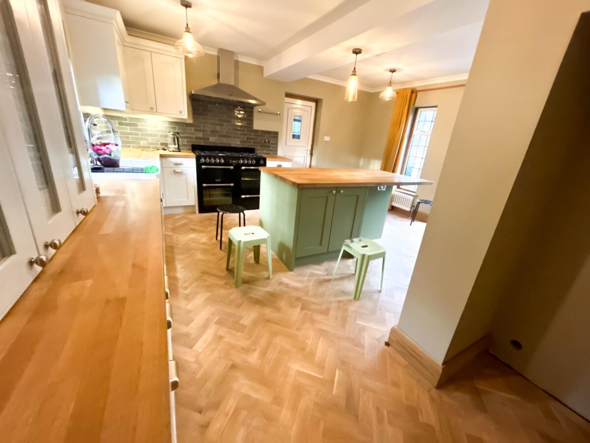 5/6 Bedroom House - HP13