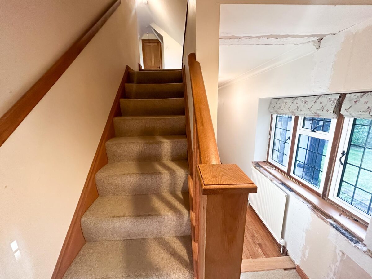 5/6 Bedroom House - HP13