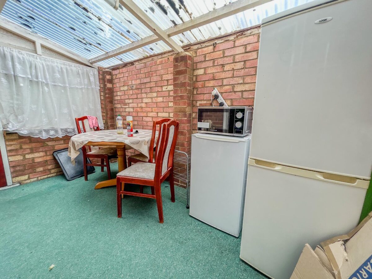 3/4 Bedroom House To Let - HP12