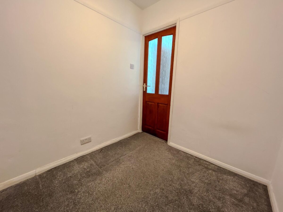 3/4 Bedroom House To Let - HP12