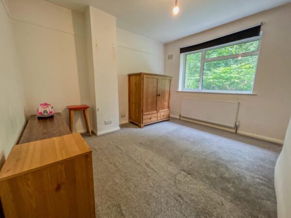 3/4 Bedroom House To Let - HP12