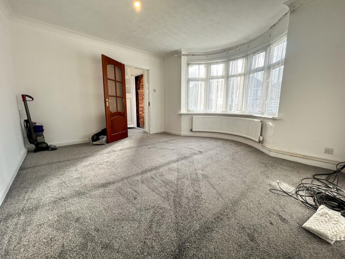4 Bedroom House To Let - HP12
