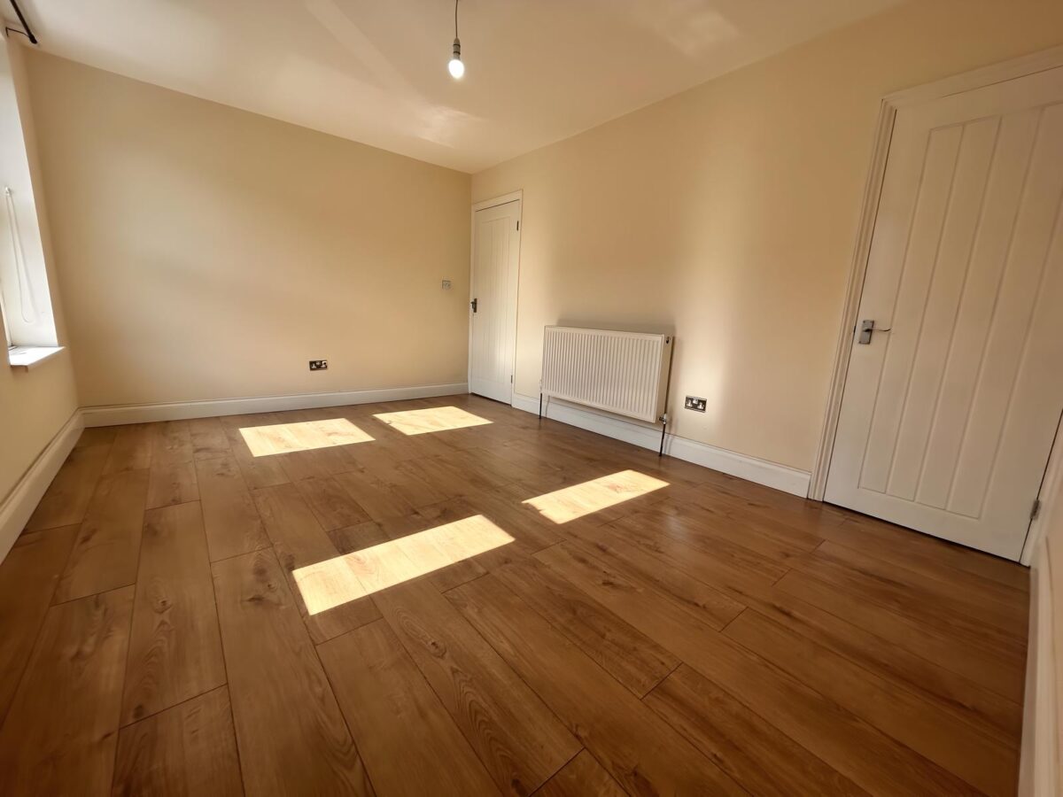3 Bedroom House To Let - HP11