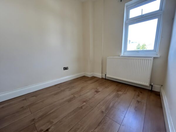 3 Bedroom House To Let - HP11