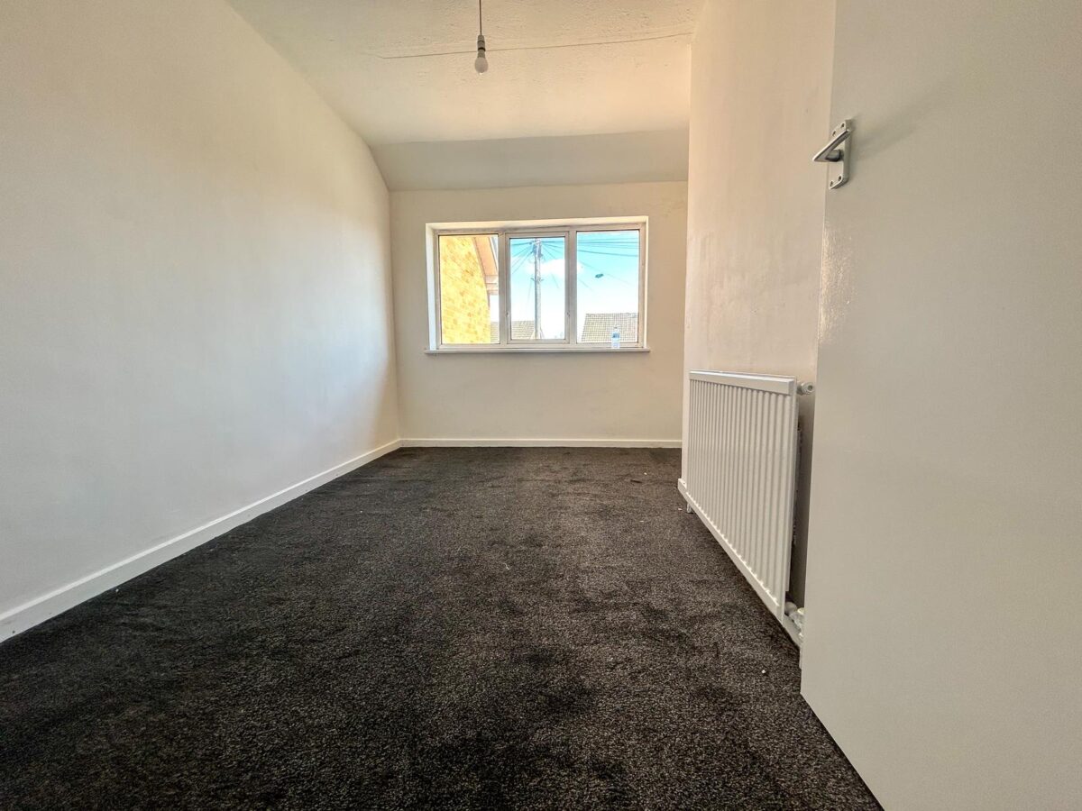 3 Bedroom House To Let - HP19