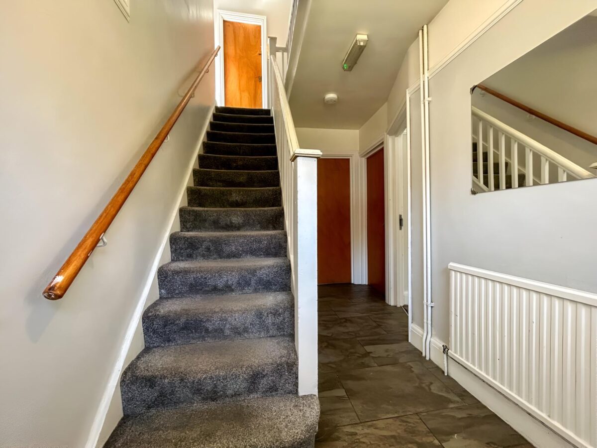 3/4 Bedroom House To Let - HP11