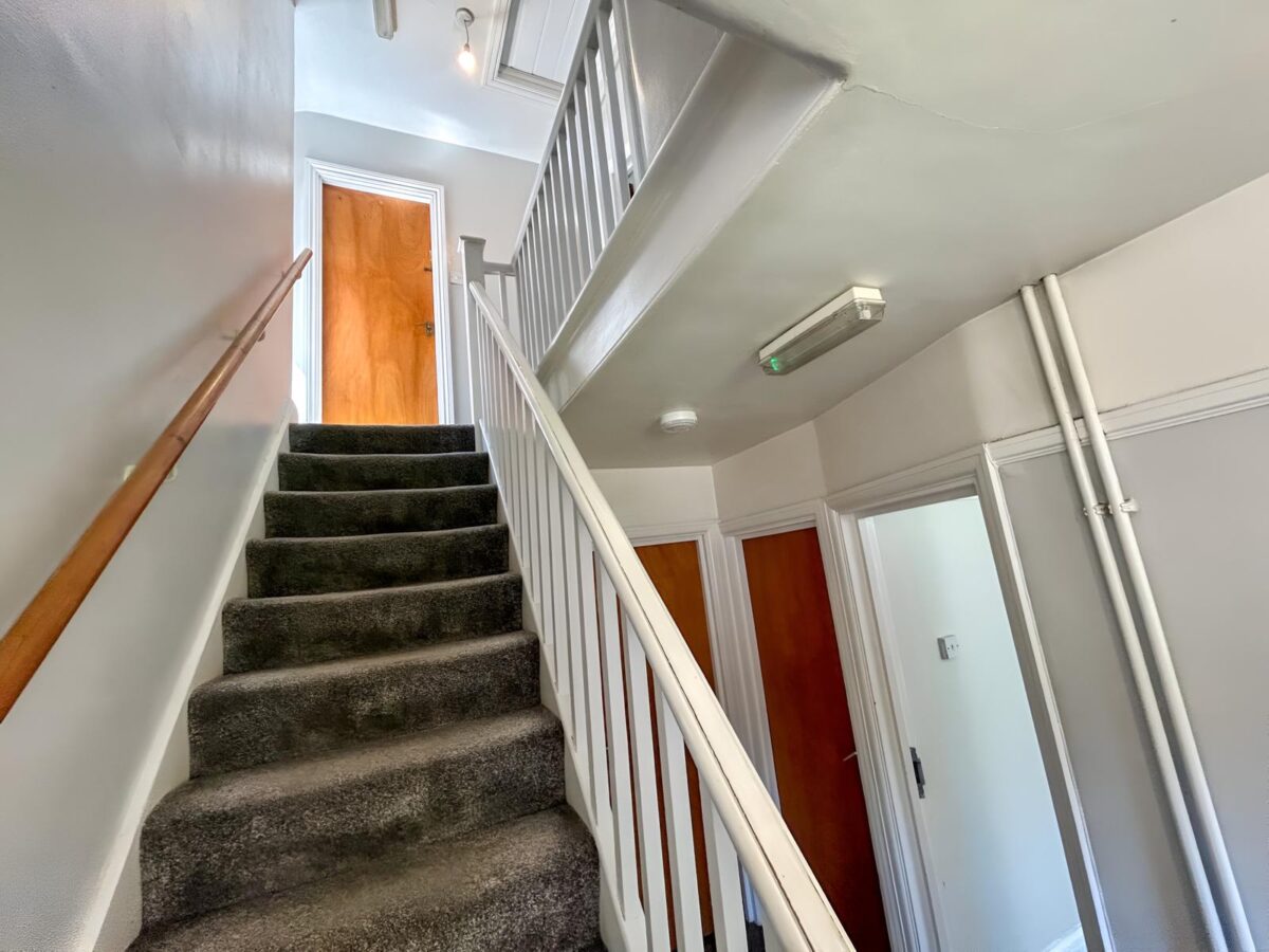3/4 Bedroom House To Let - HP11