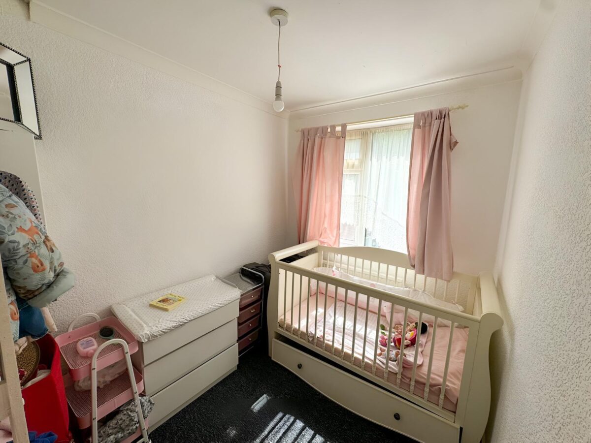 3/4 Bedroom House To Let - HP12