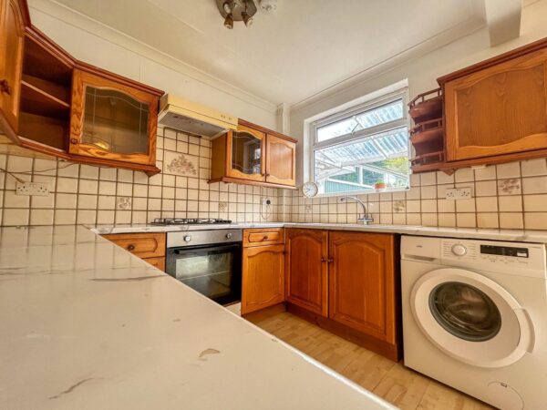 3/4 Bedroom House To Let - HP12