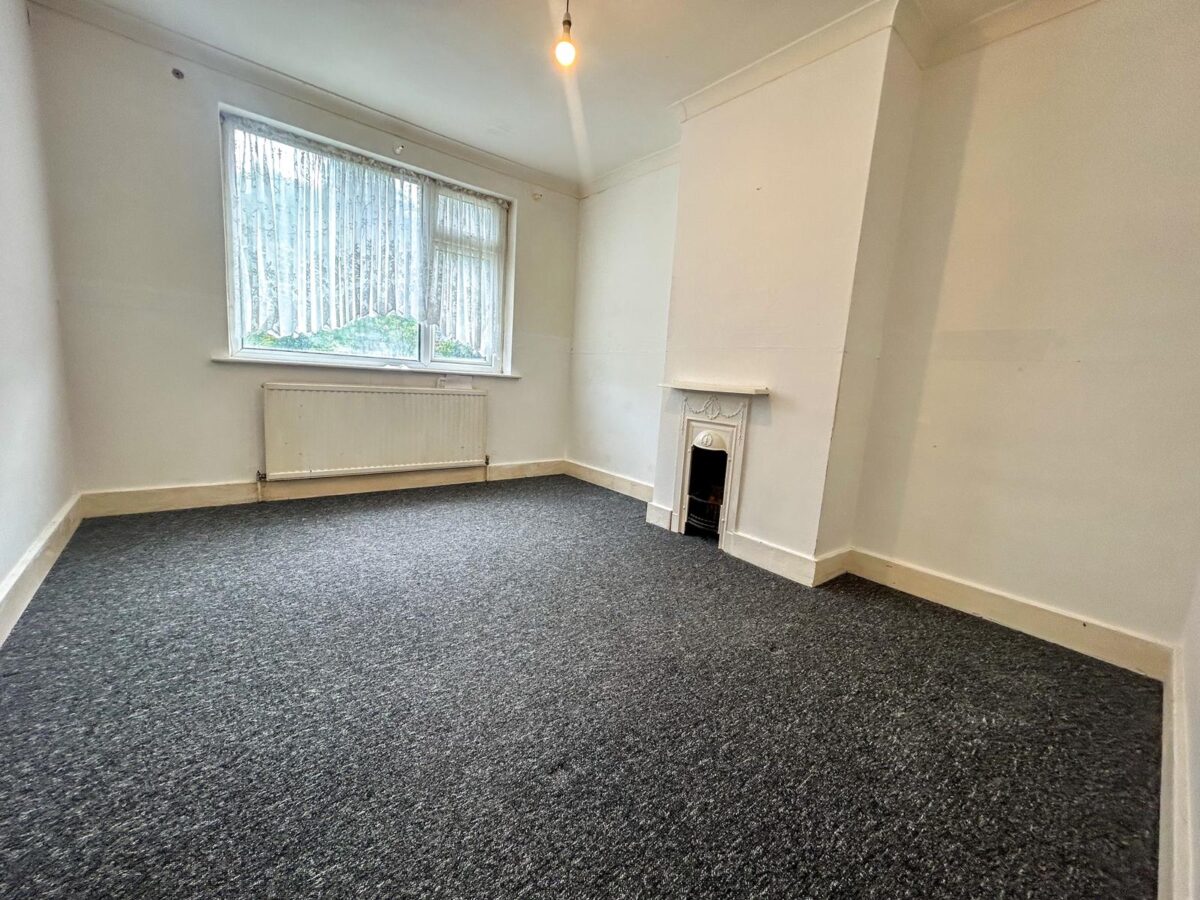 3/4 Bedroom House To Let - HP12