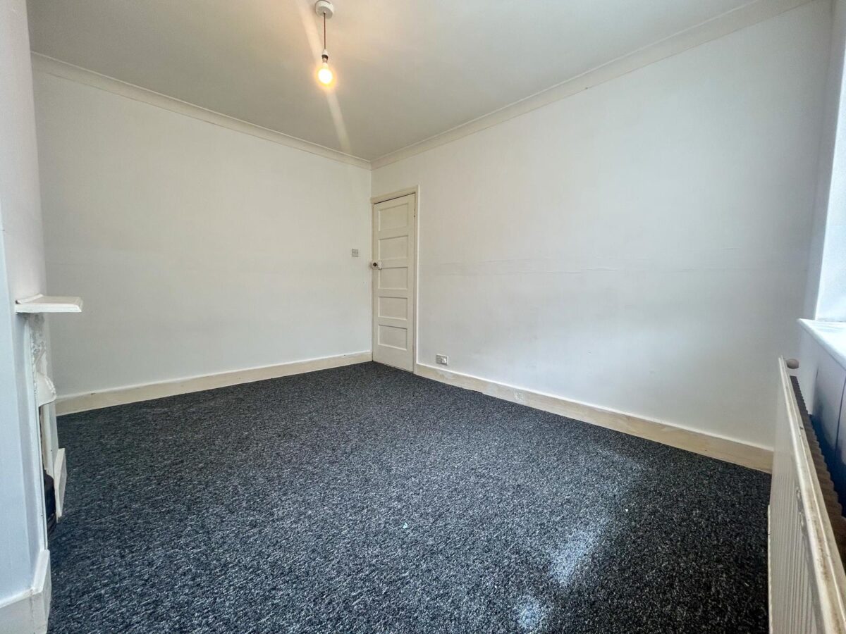 3/4 Bedroom House To Let - HP12