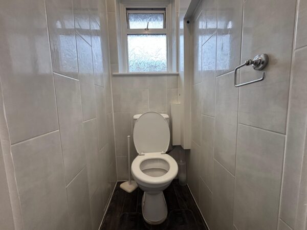 3/4 Bedroom House To Let - HP12