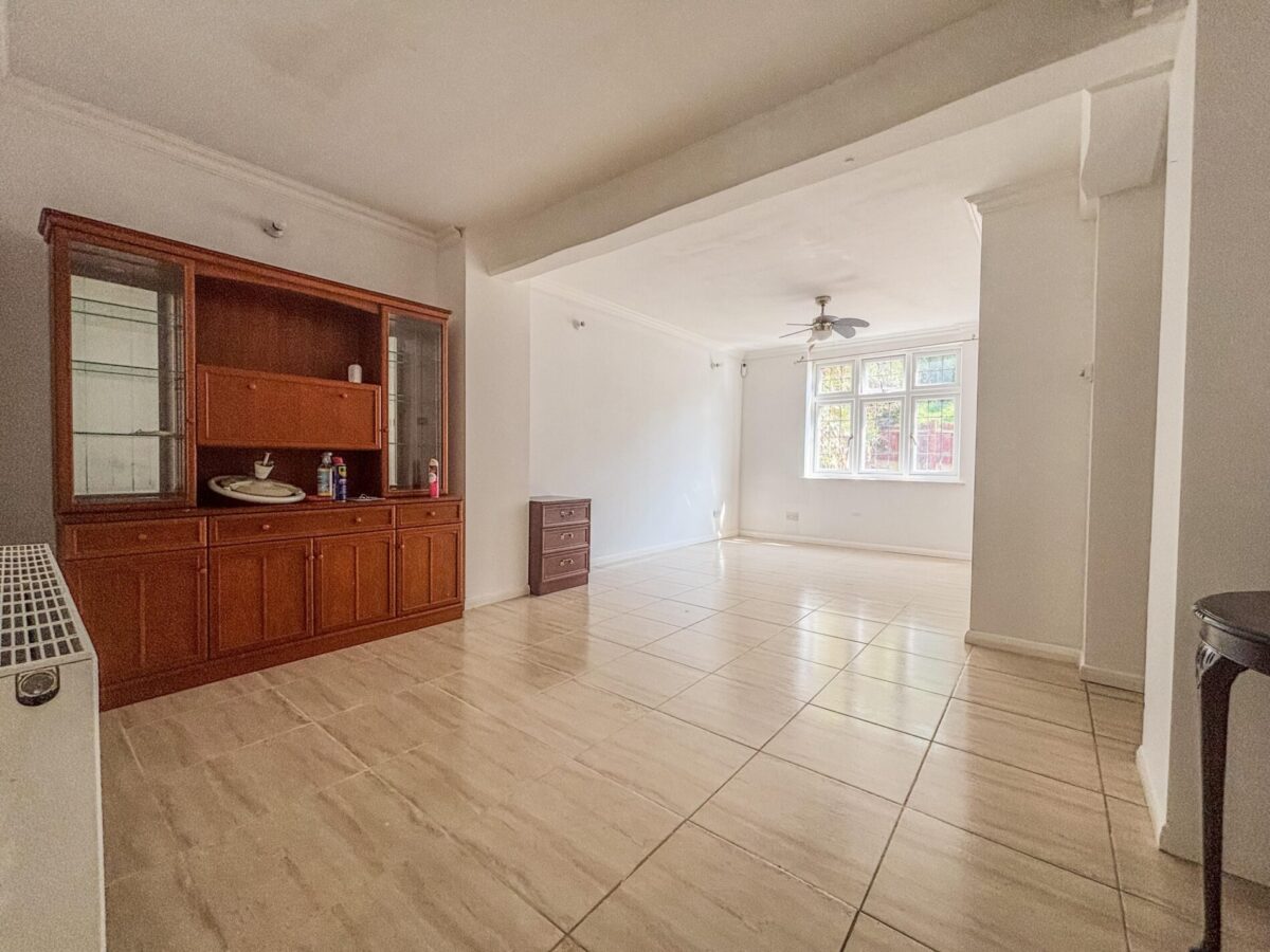4 Bedroom House To Let - HP12