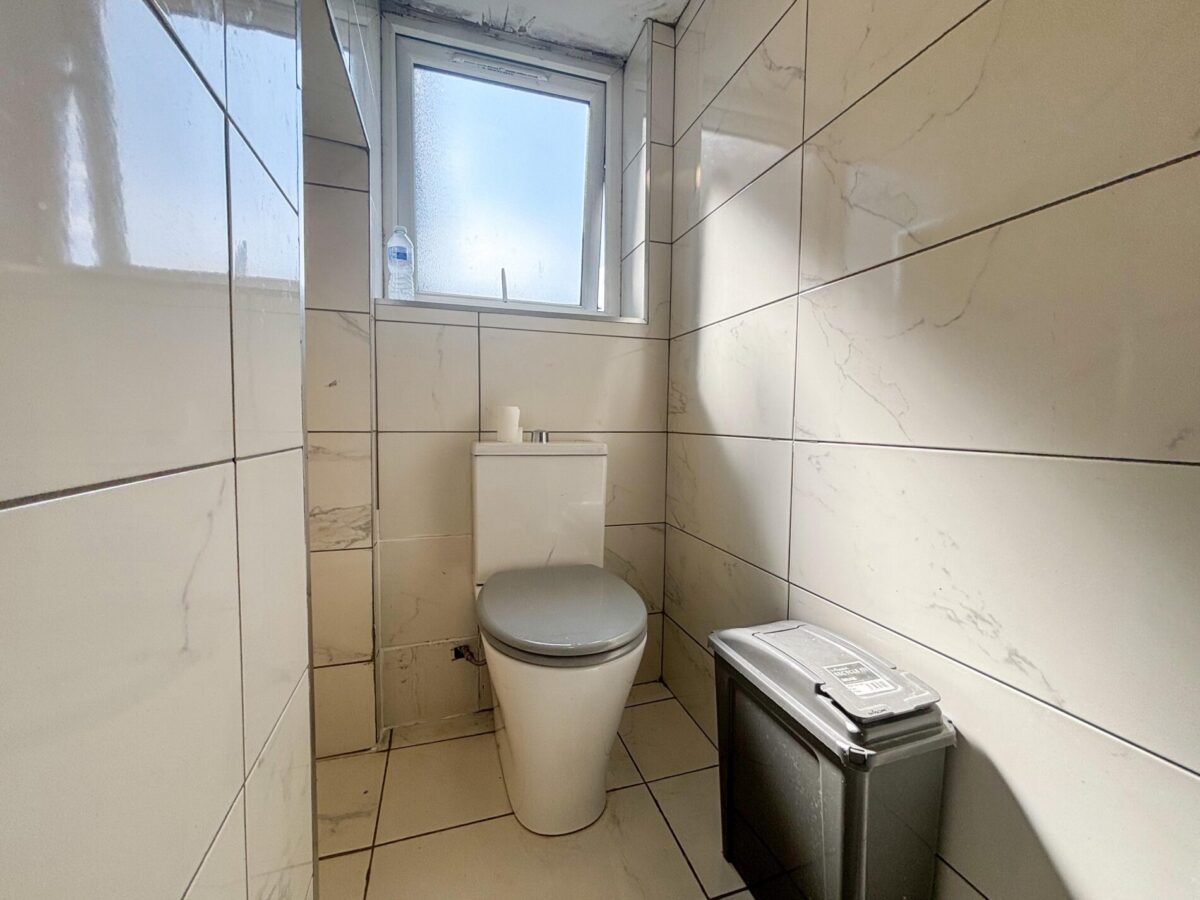 4 Bedroom House To Let - HP12