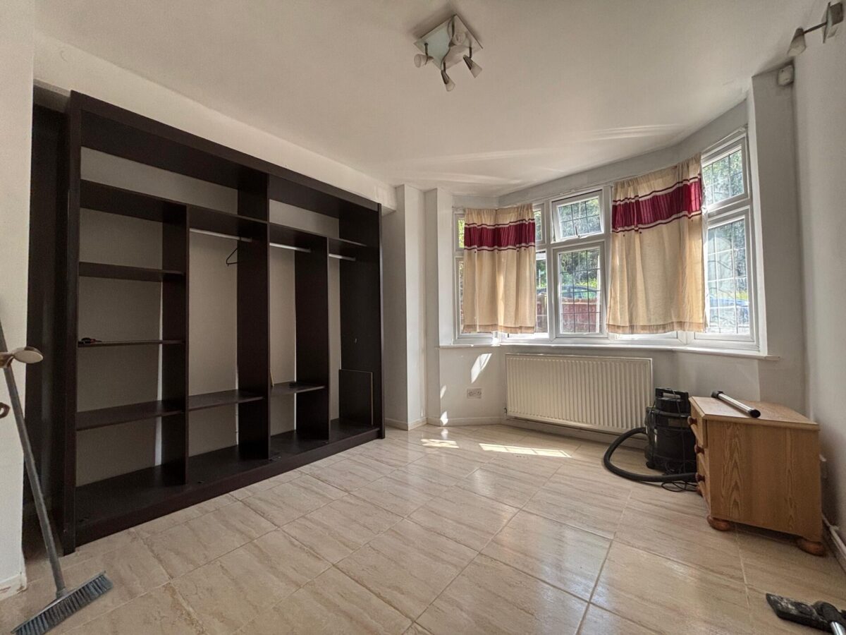 4 Bedroom House To Let - HP12