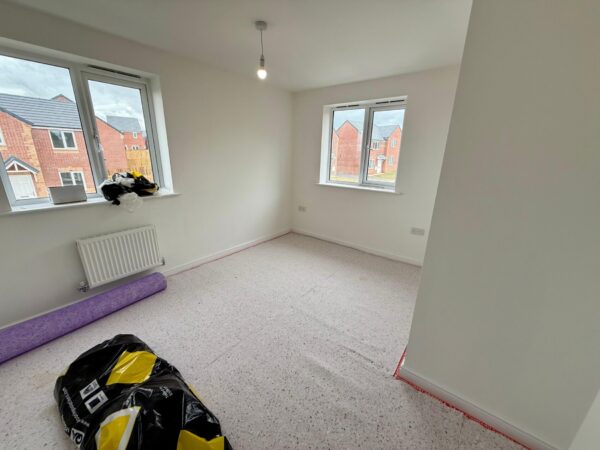 2 Bedroom House To Let - NG17
