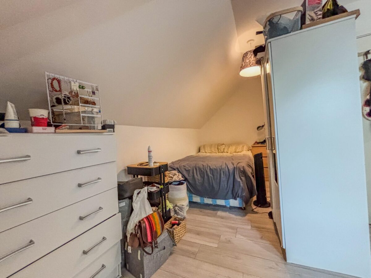 Furnished Studio Flat To Let - HP13