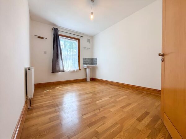 6 Bedroom Student Property To Let - HP13