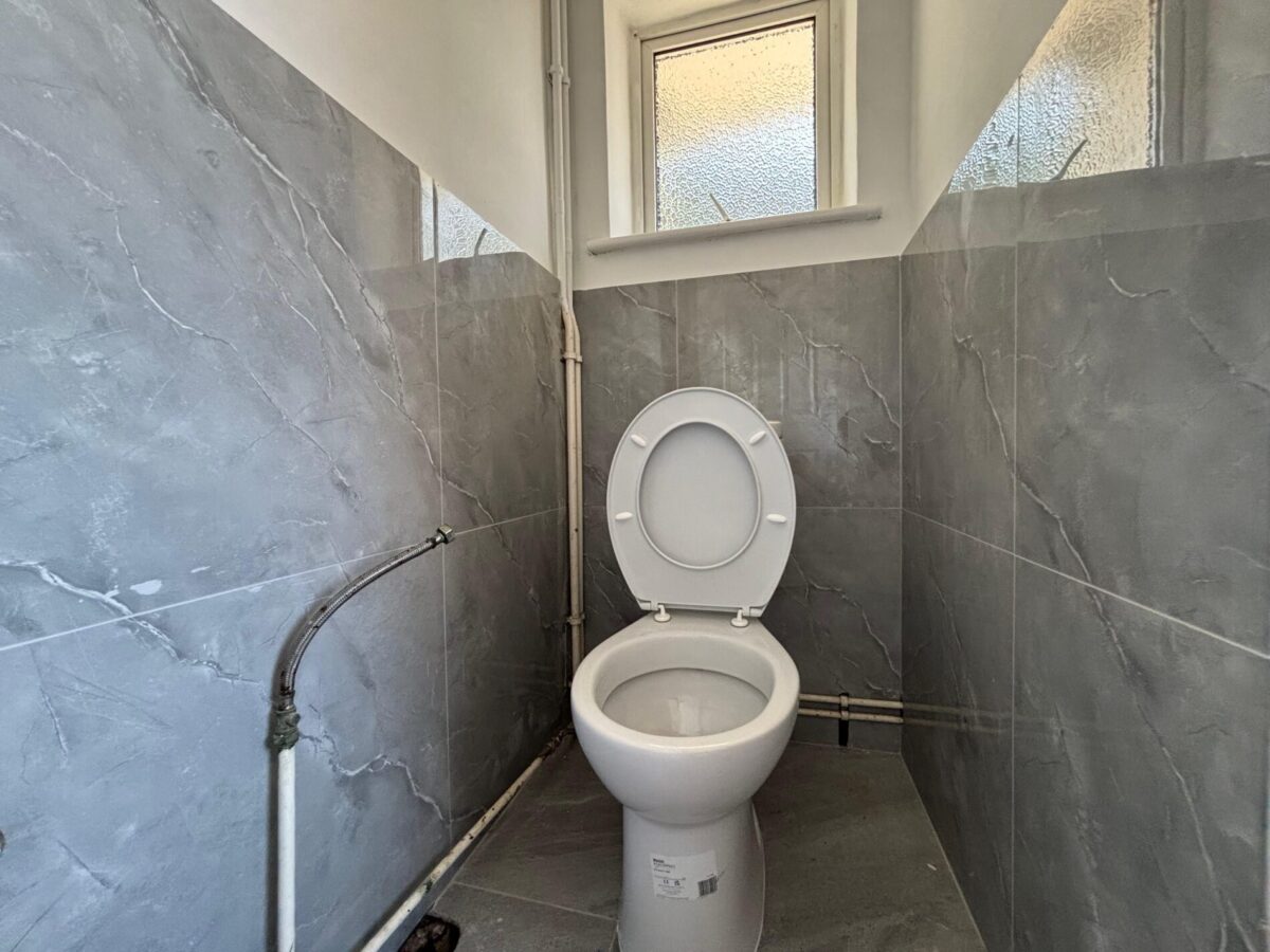 Refurbished 4 Bedroom House To Let - HP13