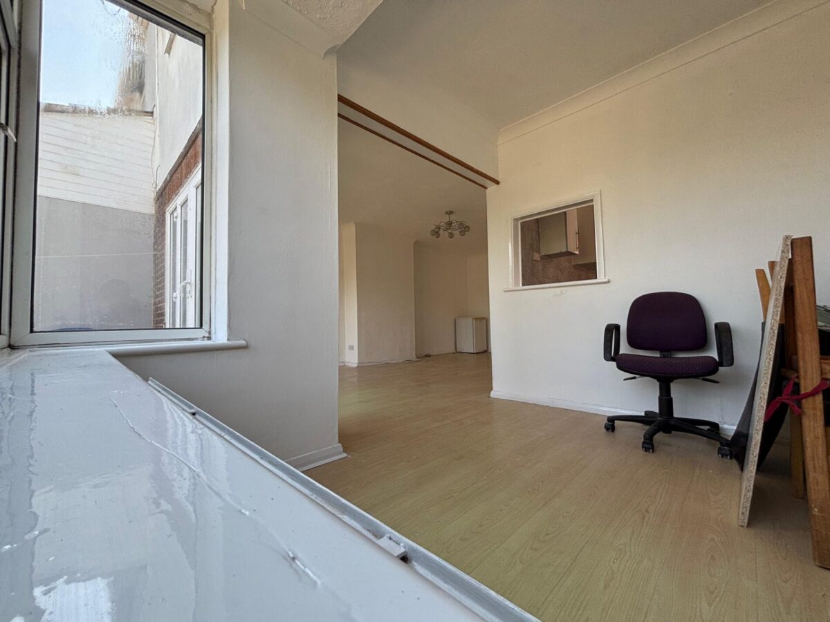 Refurbished 4 Bedroom House To Let - HP13
