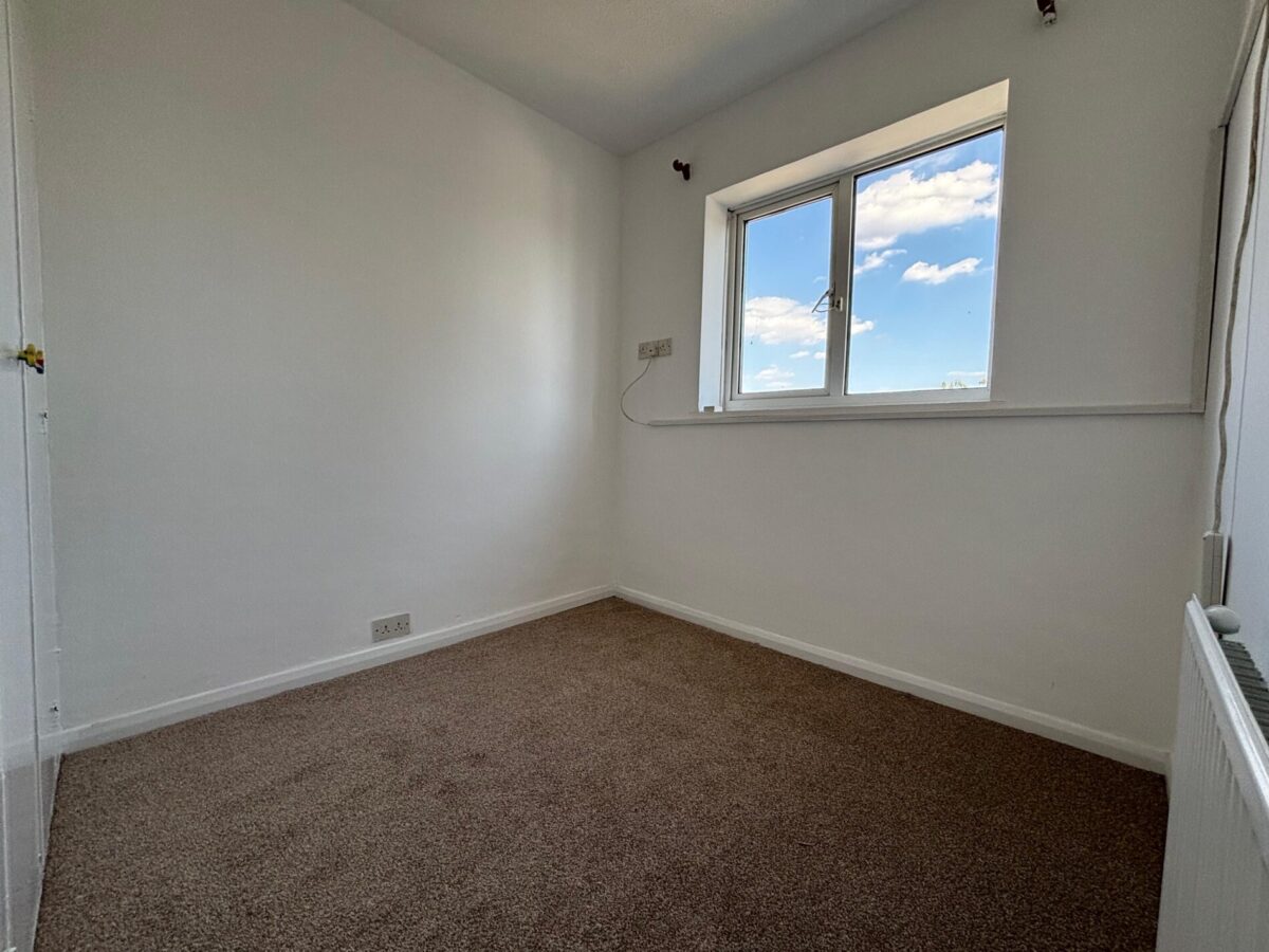 Refurbished 4 Bedroom House To Let - HP13