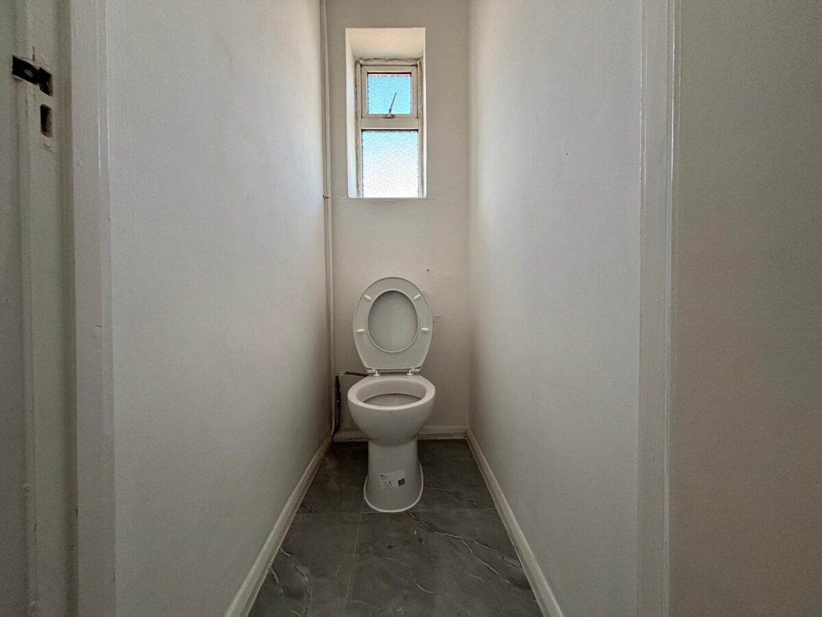 Refurbished 4 Bedroom House To Let - HP13