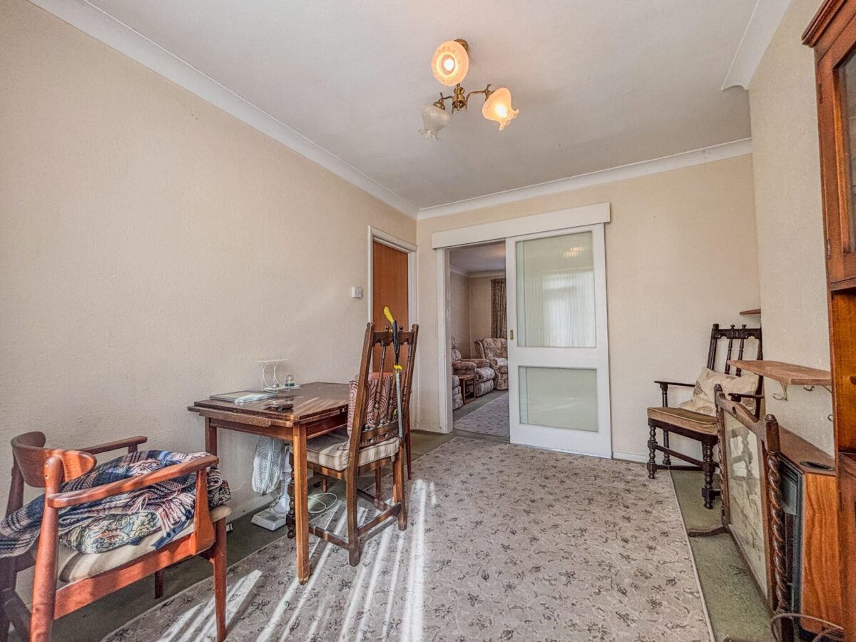 3/4 Bedroom House To Let - HP12