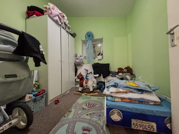 2 Bedroom Flat To Let - HP11