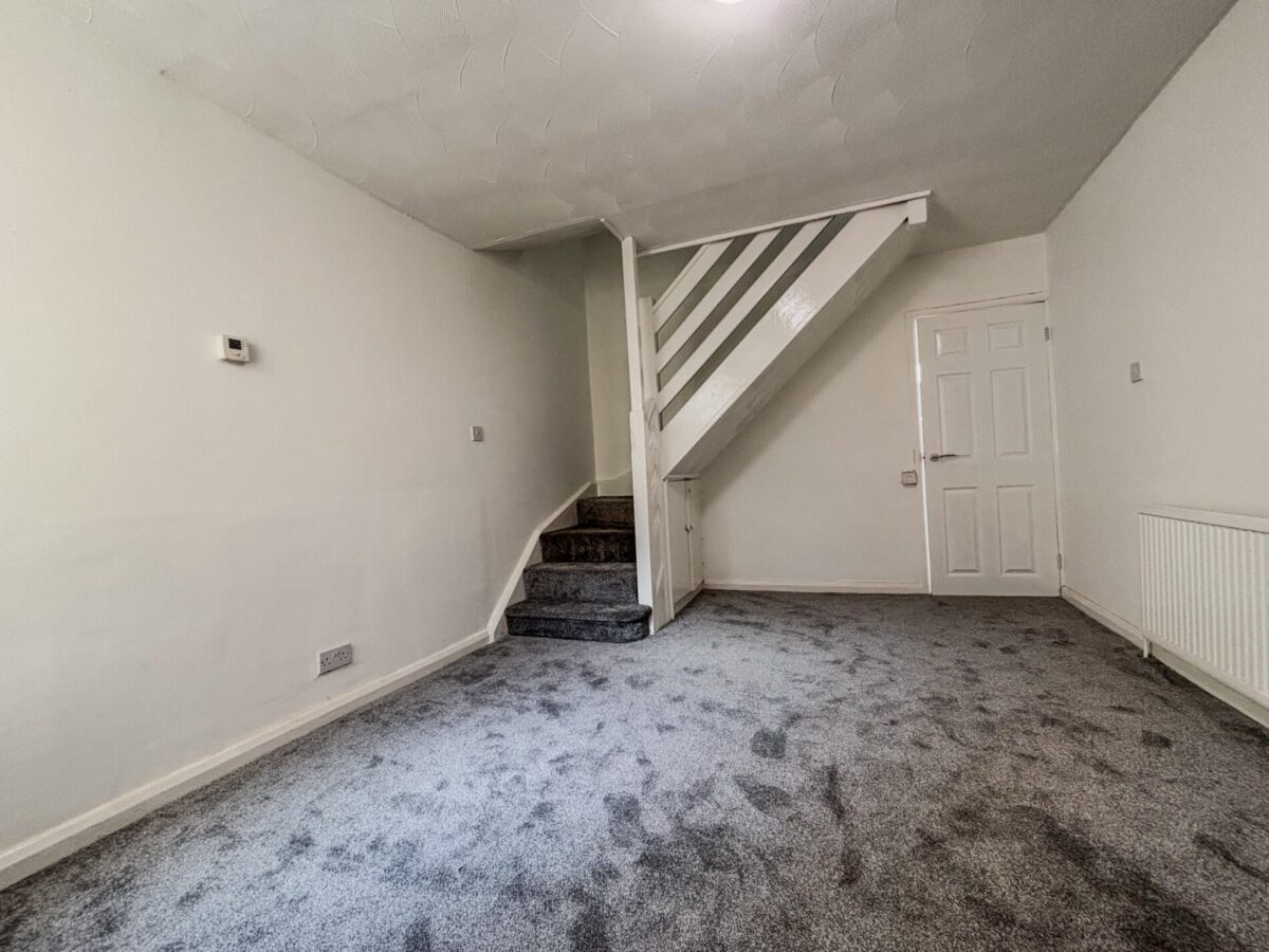 3 Bedroom House To Let - HP11