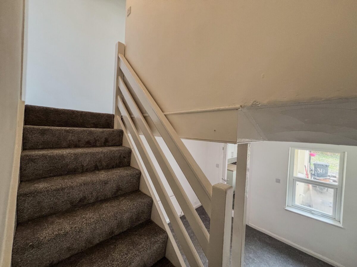 3 Bedroom House To Let - HP11