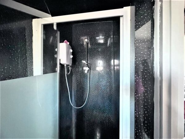 2 Bedroom Flat To Let - HP12