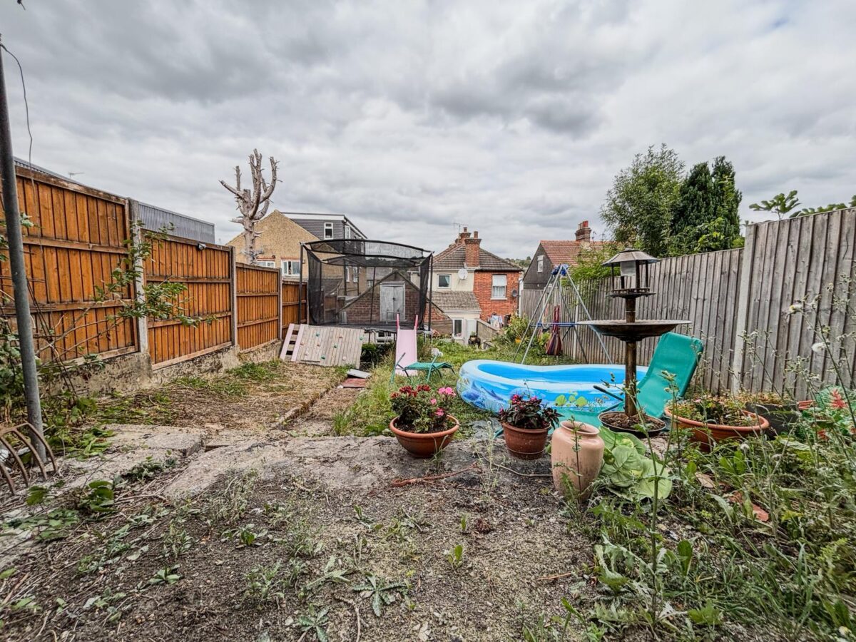 3/4 Bedroom House To Let - High Wycombe