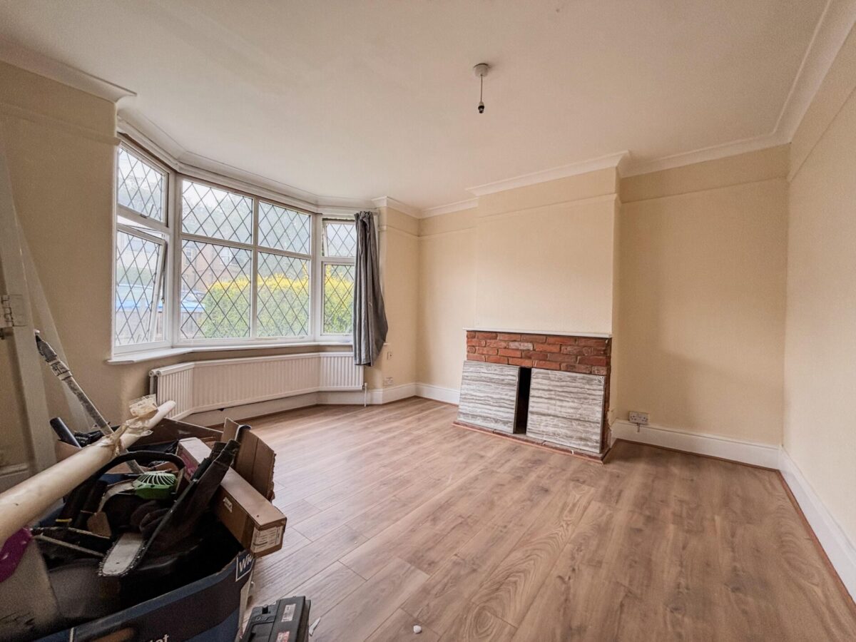 4 Bedroom House To Let - HP13