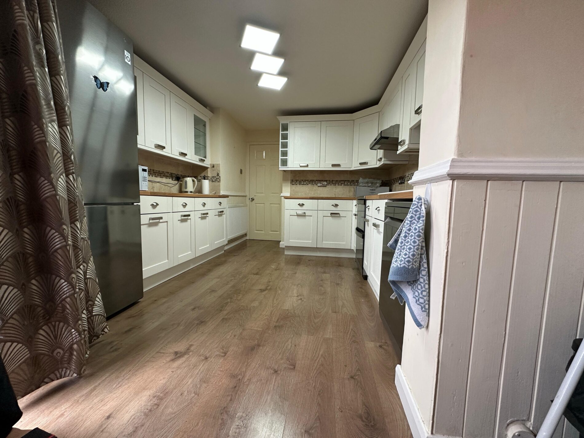 Furnished 4 Bedroom House To Let - HP19