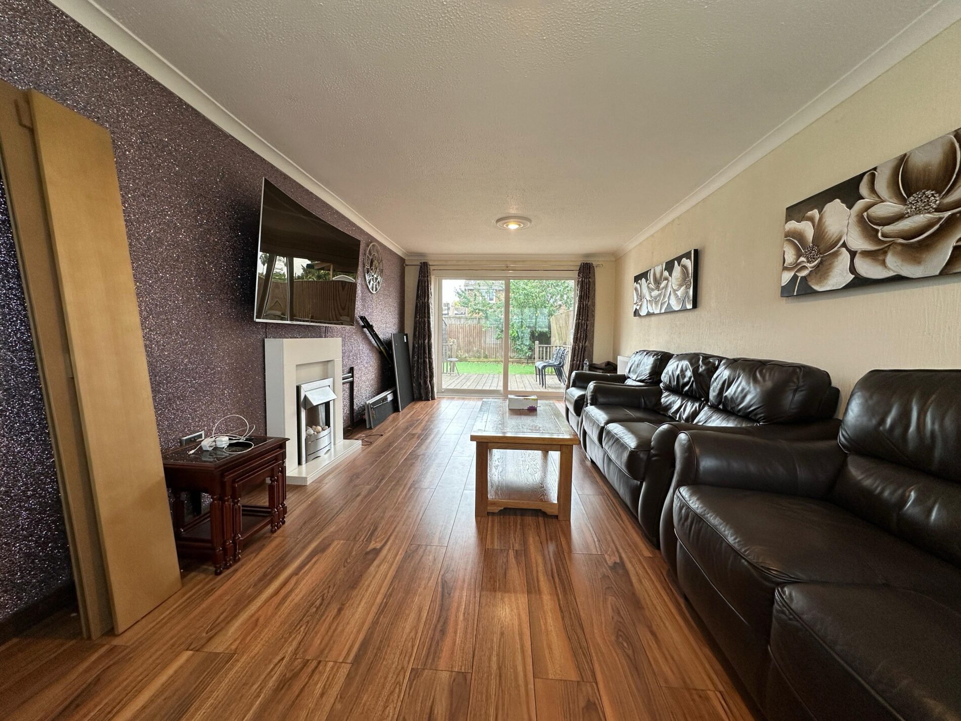 Furnished 4 Bedroom House To Let - HP19