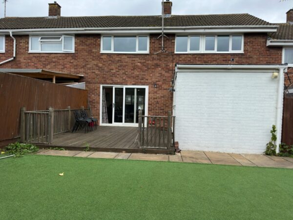 Furnished 4 Bedroom House To Let - HP19