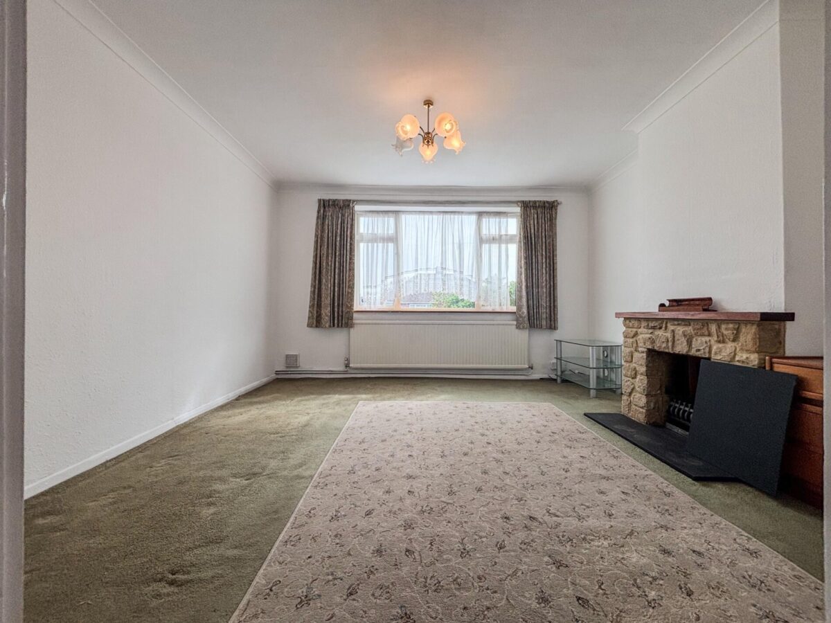 3/4 Bedroom House To Let - HP12
