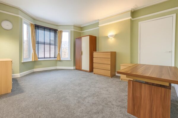 En-Suite Double Room To Let - High Wycombe