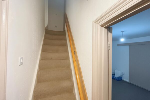 3 Bedroom House To Let - HP13