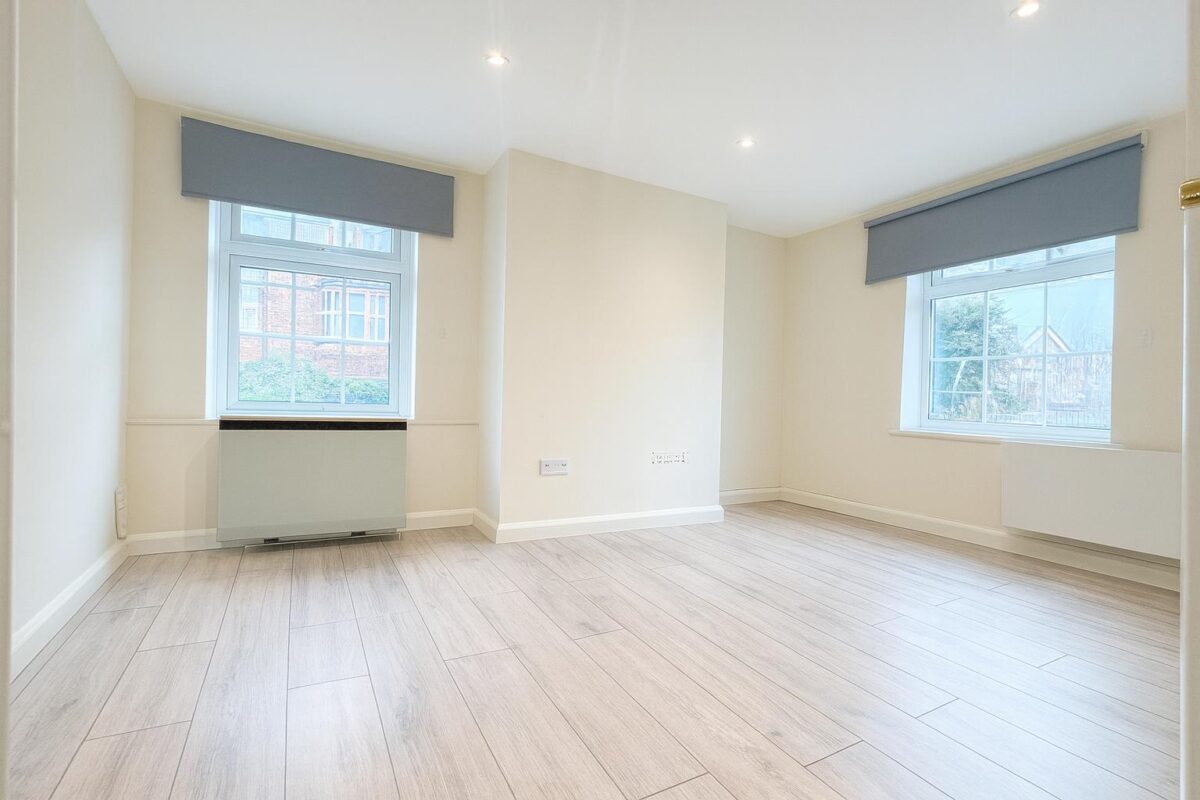 1 Bedroom Flat To Let - HP12