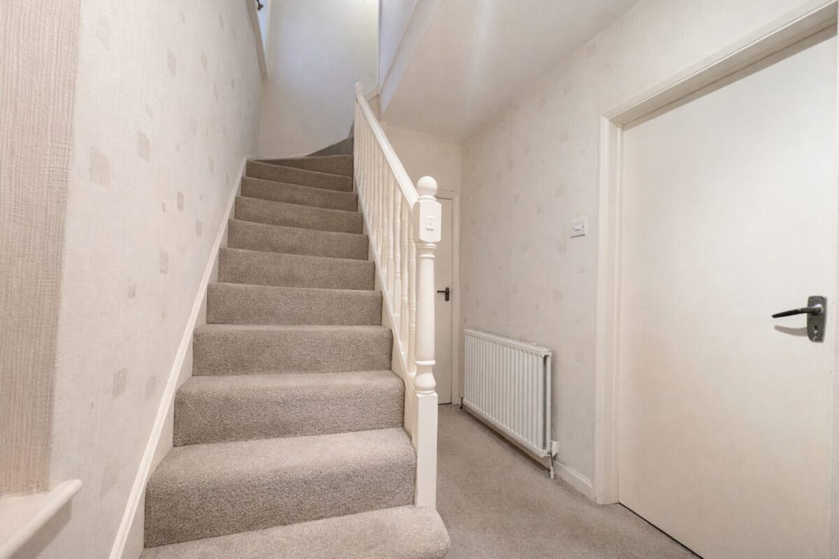 3 Bedroom House To Let - HP11