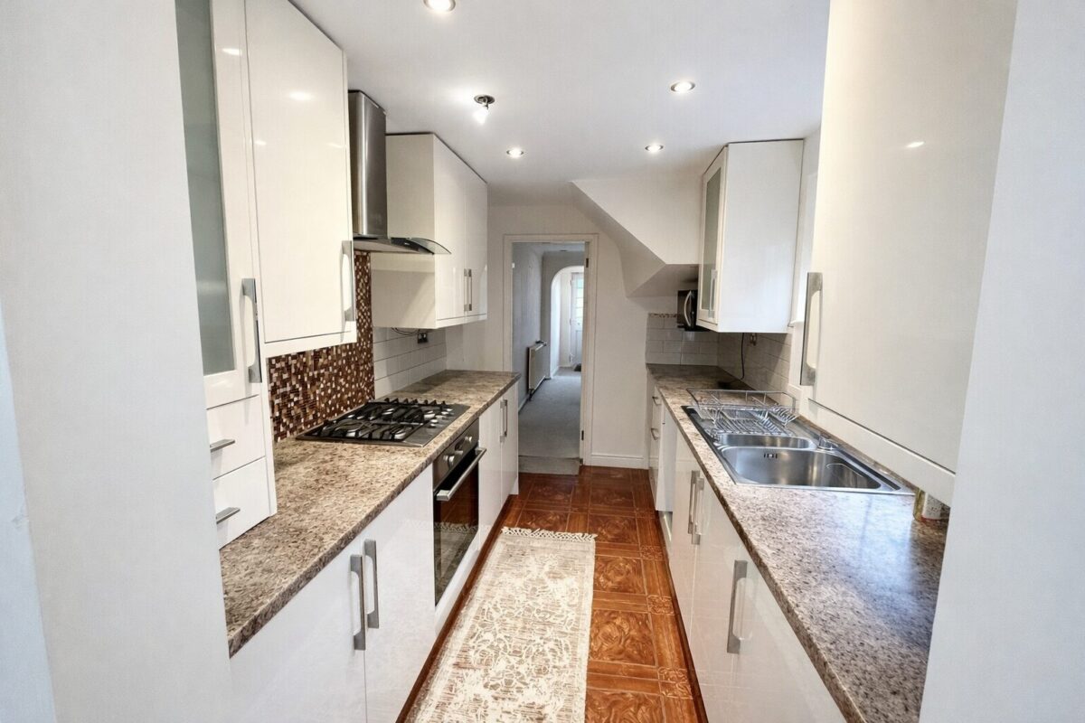 4 Bedroom House To Let - HP13