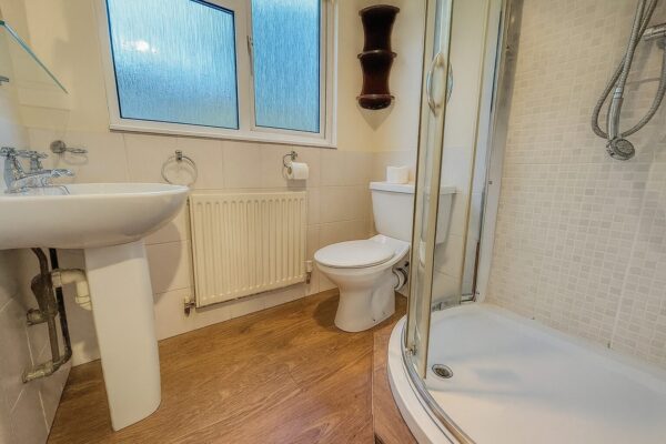 4 Bedroom House To Let - HP12