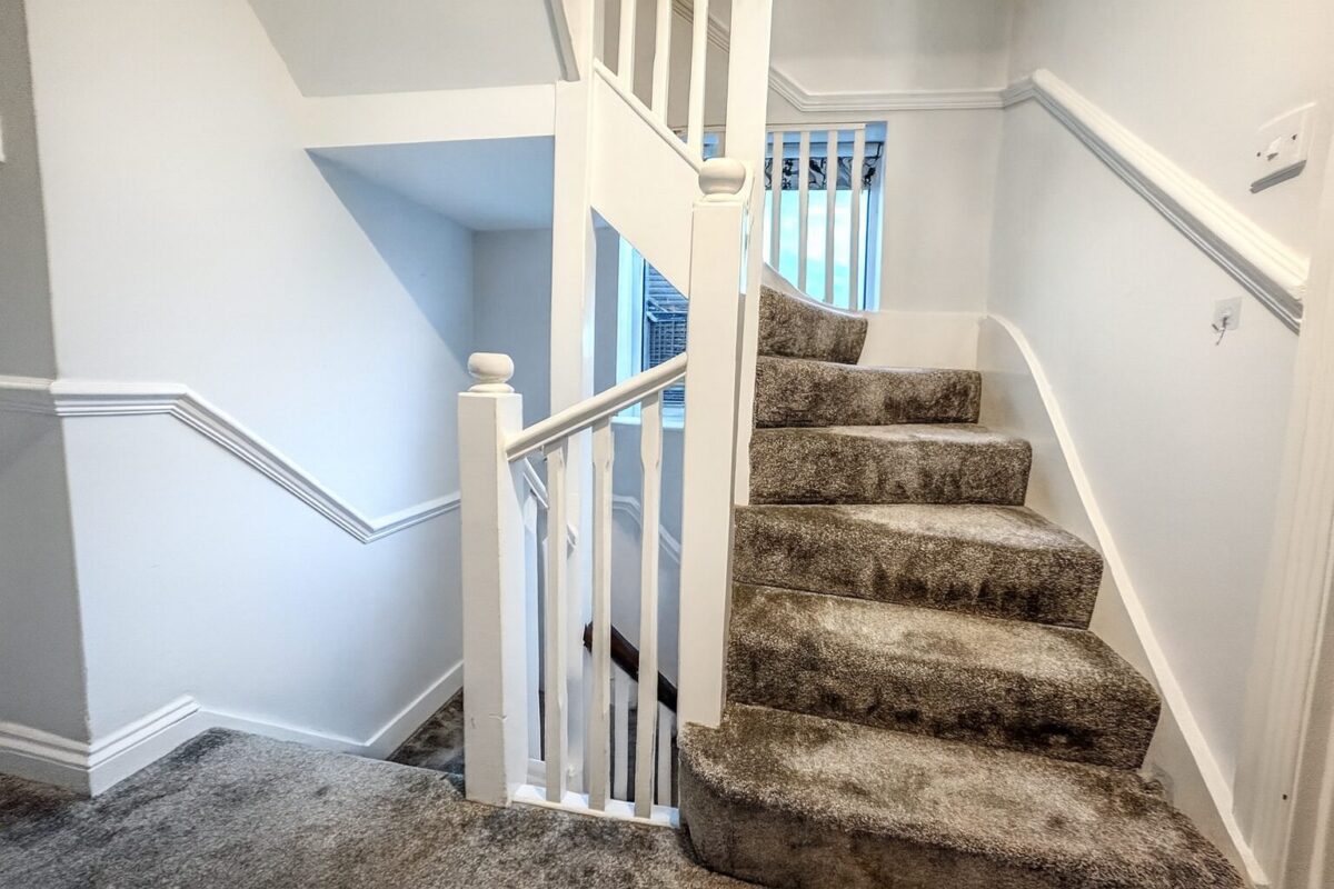 4 Bedroom House To Let - HP12